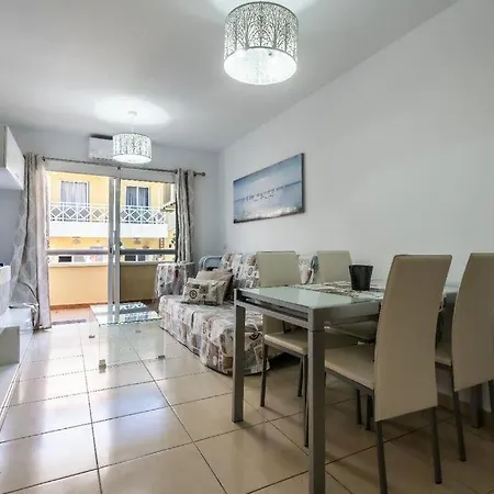 Abrigos Apartment